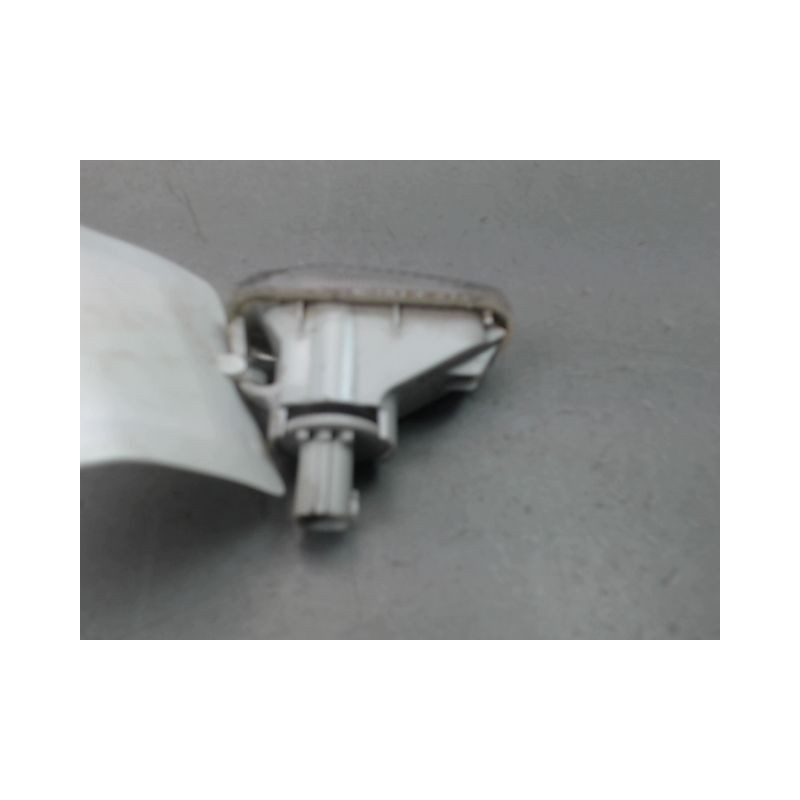 REPETITEUR AILE DROIT HONDA CR-V -2002