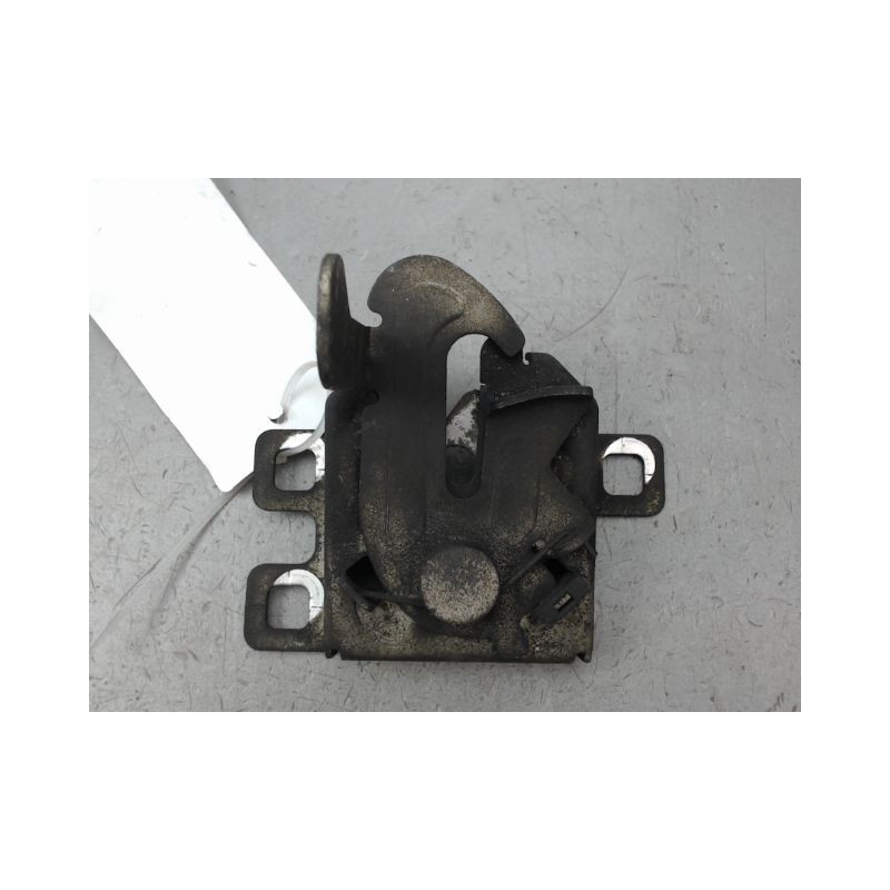 SERRURE CAPOT FIAT FIORINO