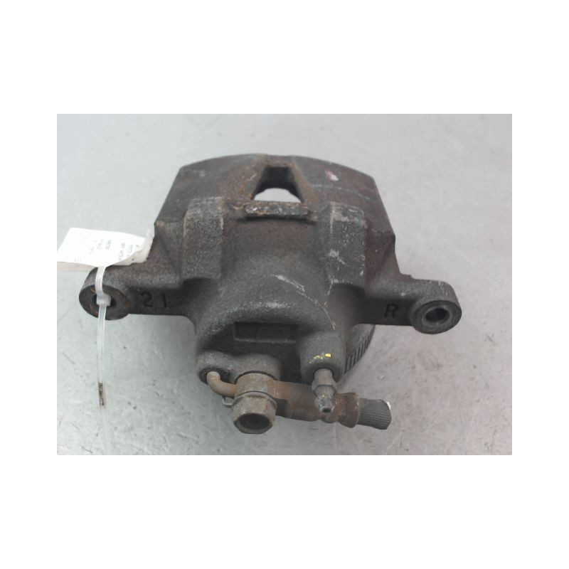 ETRIER DE FREIN AVANT DROIT TOYOTA YARIS I Phase 1 1999-2003