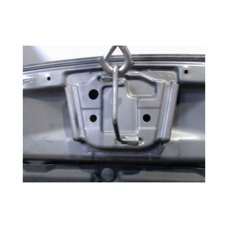 CAPOT TOYOTA YARIS 2003-