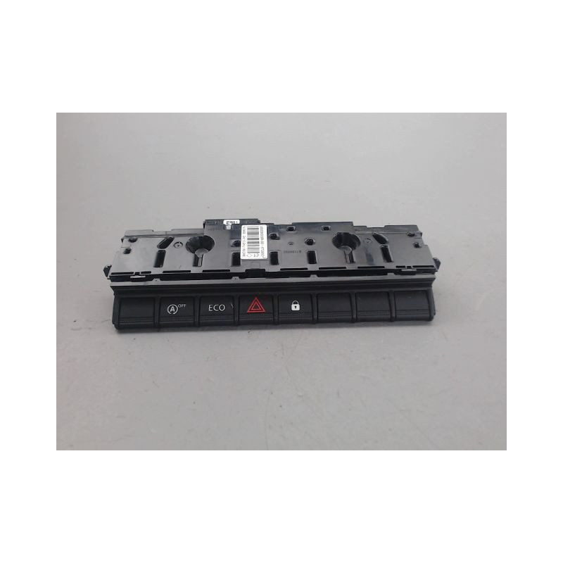 BOUTON DE WARNING RENAULT KANGOO