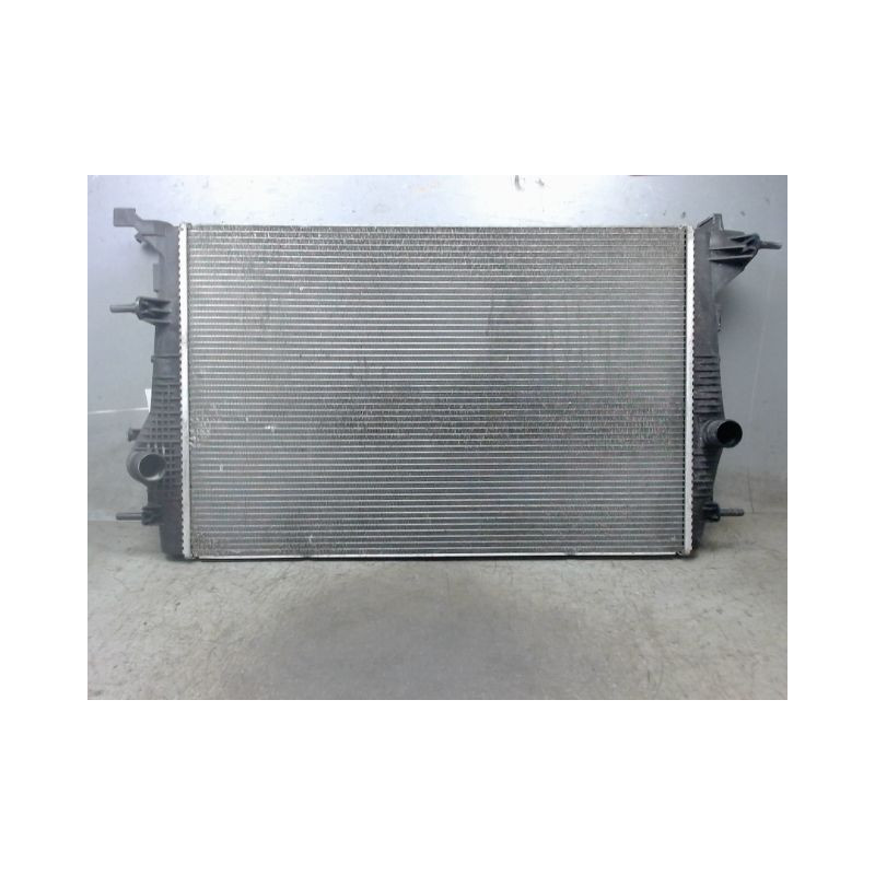 RADIATEUR RENAULT SCENIC III 2009-