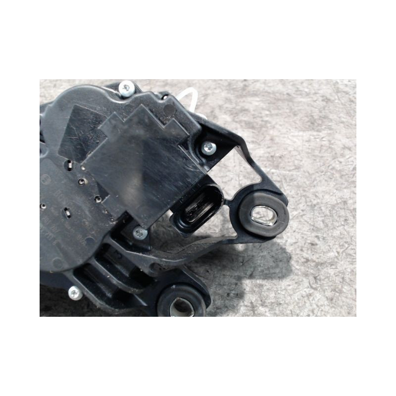 MOTEUR ESSUIE-GLACE ARRIERE VOLKSWAGEN GOLF VI 2008-