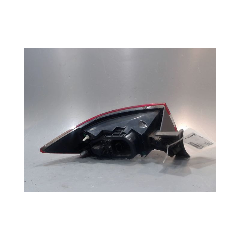 FEU ARRIERE DROIT RENAULT CLIO