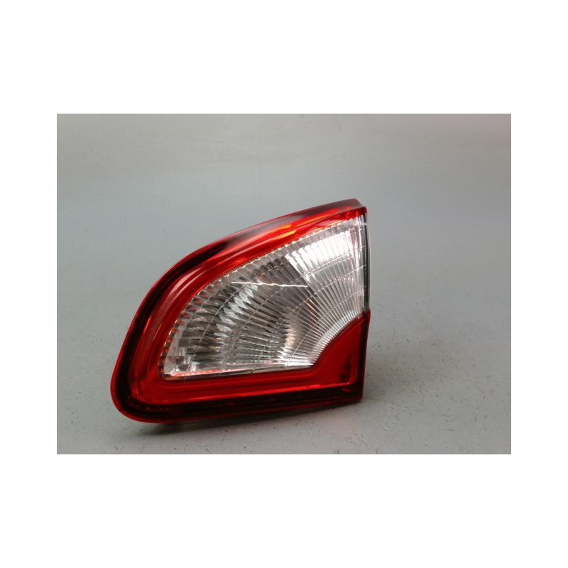 FEU ARRIERE INTERIEUR DROIT NISSAN QASHQAI +2 I Phase 2 LONG 2010-2014
