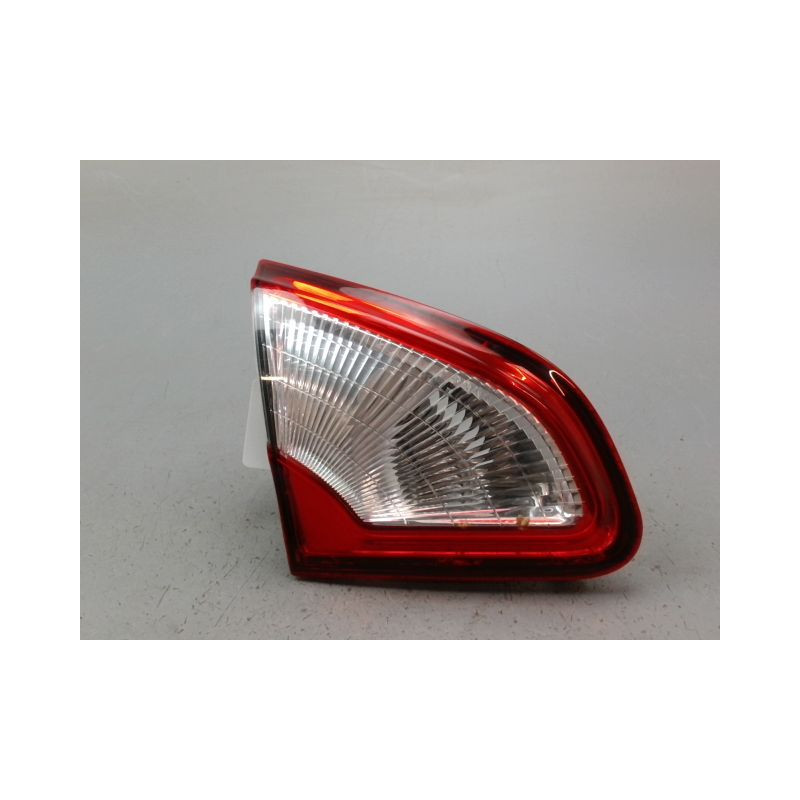FEU ARRIERE INTERIEUR GAUCHE NISSAN QASHQAI +2 I Phase 2 LONG 2010-2014