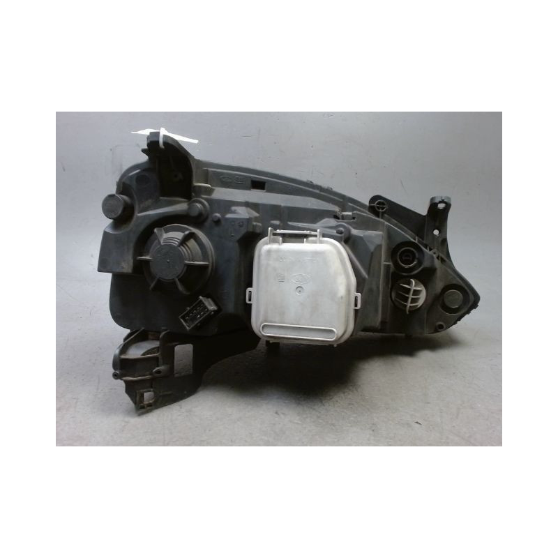 PHARE GAUCHE OPEL CORSA III Phase 2 (C) 2003-2006