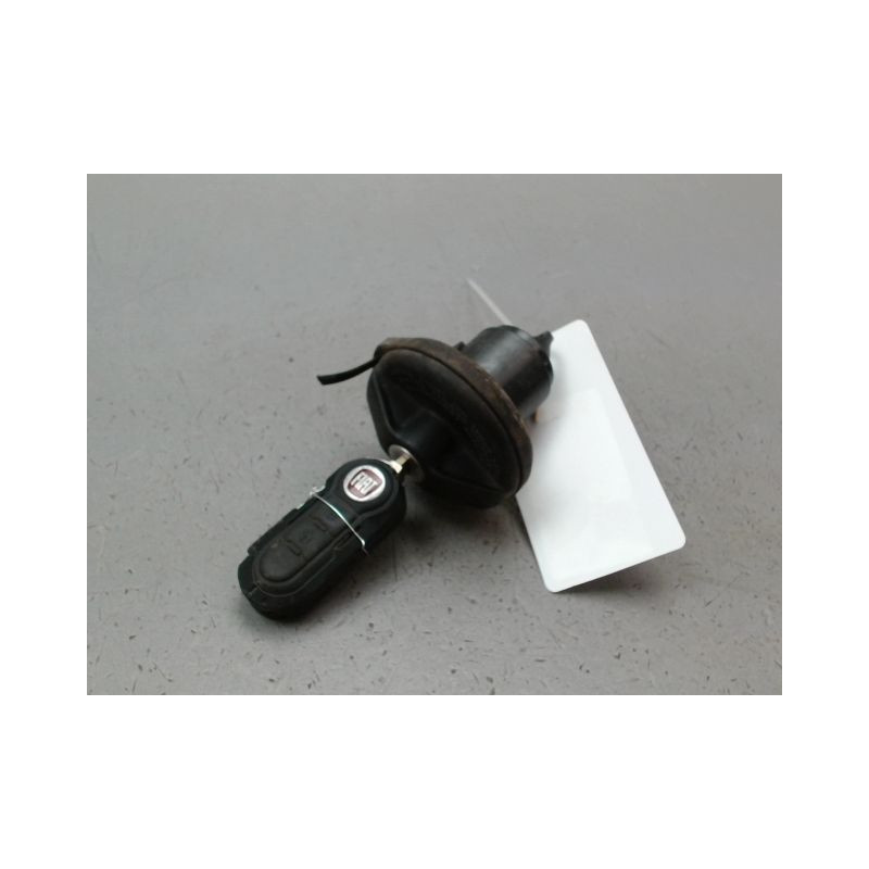 BOUCHON RESERVOIR A CARBURANT FIAT 500 II Phase 1 2007-...