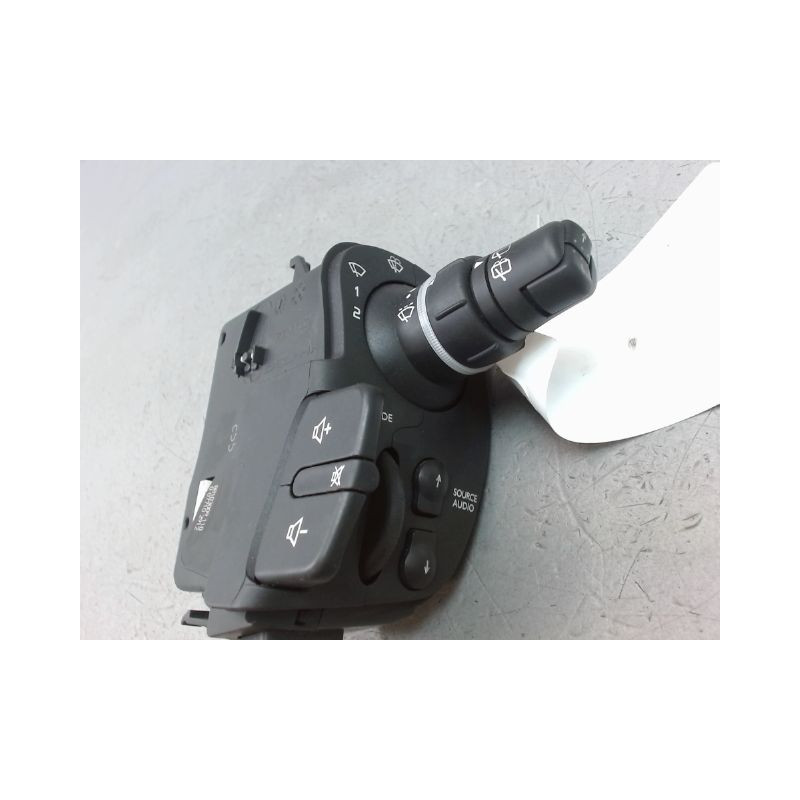 COMMANDE ESSUIE GLACE RENAULT CLIO ESTATE III Phase 2 2009-2014