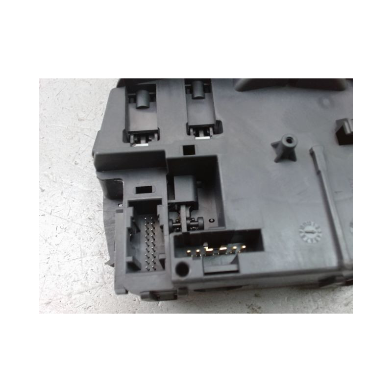 COMMANDE ESSUIE GLACE RENAULT CLIO ESTATE III Phase 2 2009-2014