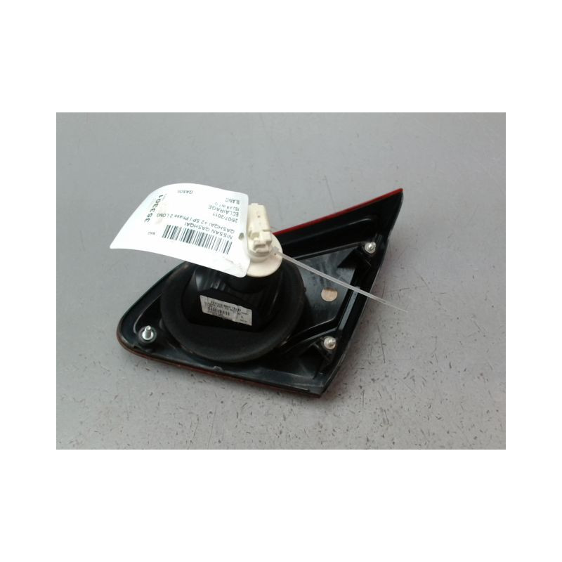 FEU ARRIERE INTERIEUR GAUCHE NISSAN QASHQAI +2 I Phase 2 LONG 2010-2014