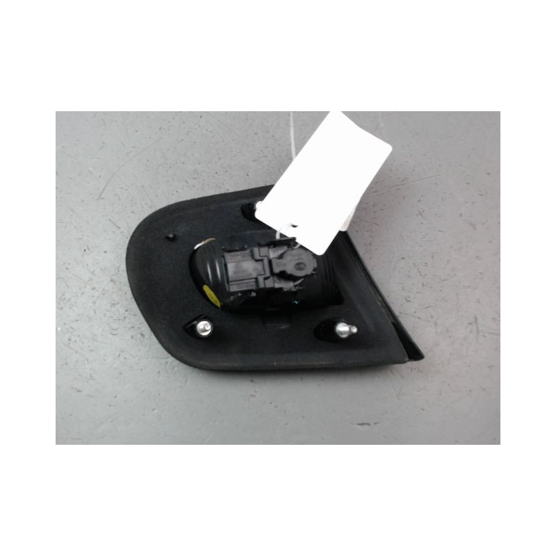 FEU ARRIERE INTERIEUR DROIT VOLKSWAGEN EOS CABRIO 2P Phase 1 2006-2011