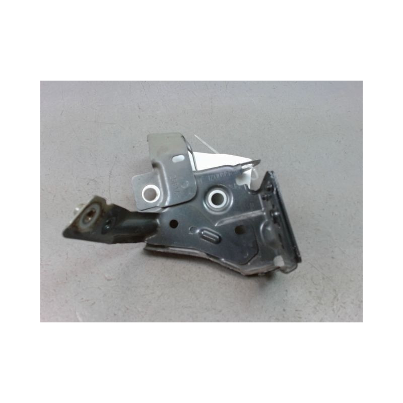 SUPPORT AILE AVD RENAULT MEGANE III 2008-