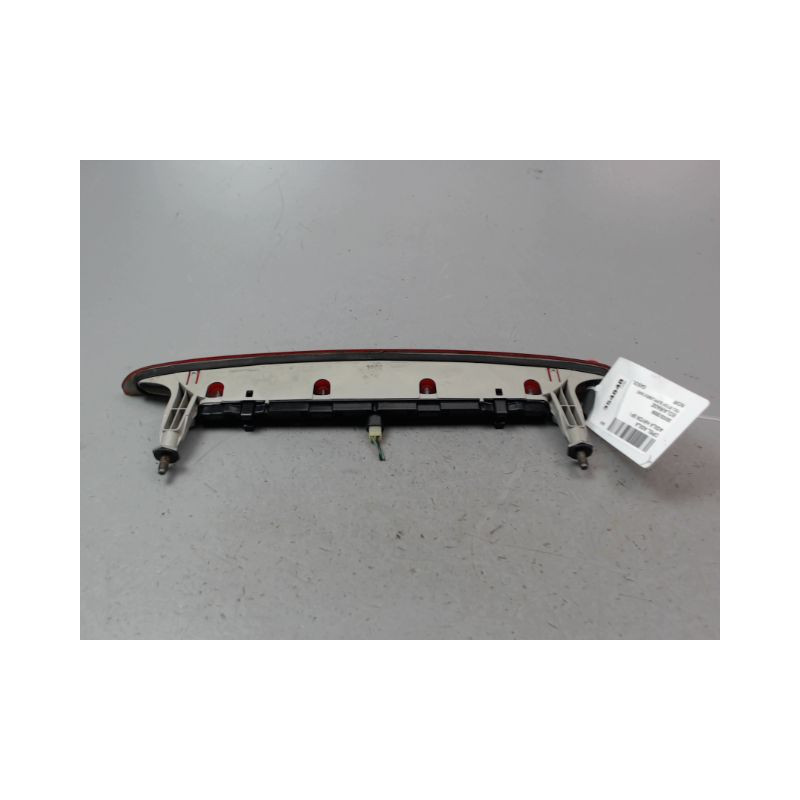 FEUX STOP SUPPLEMENTAIRE OPEL AGILA I 2000-2007