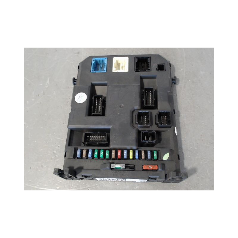 BOITIER GESTION HABITACLE PEUGEOT 207