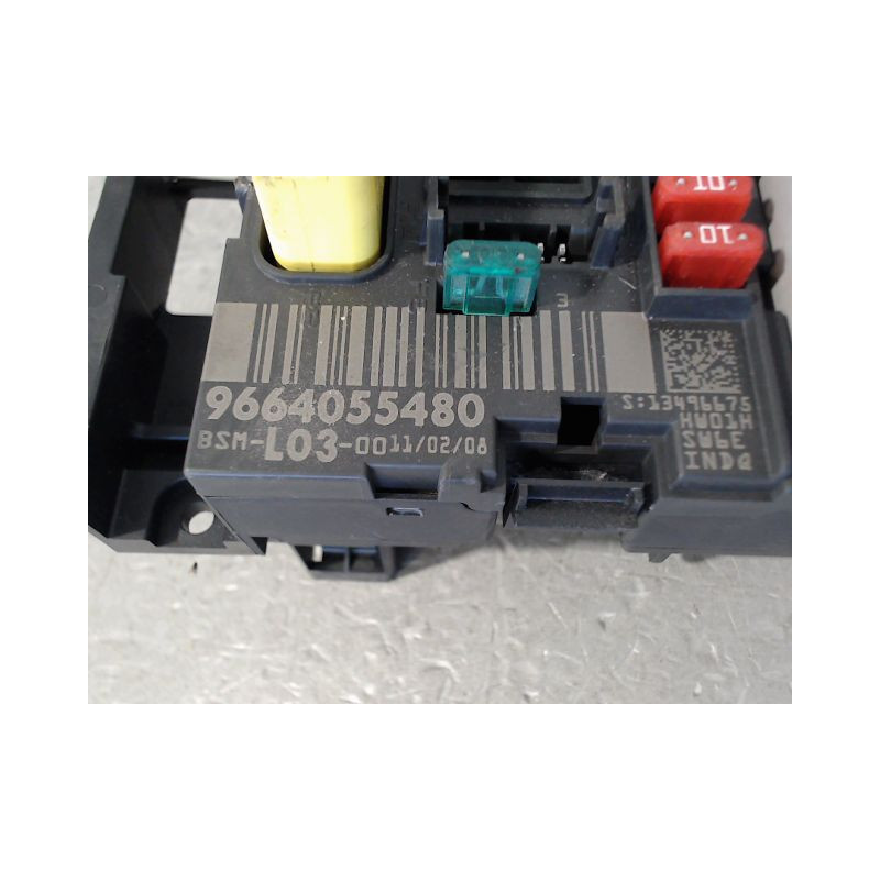 BOITE A FUSIBLES CITROEN C3