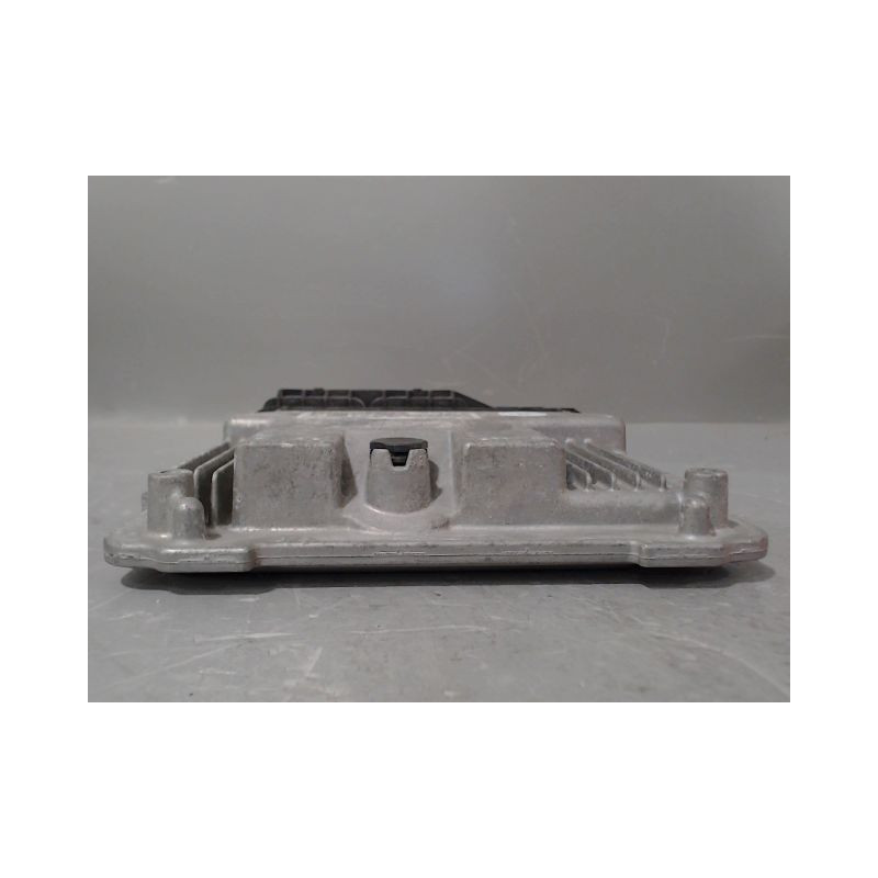 CALCULATEUR MOTEUR CITROEN C3