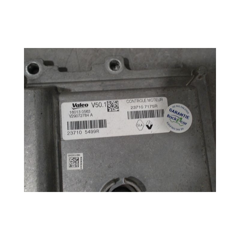 CALCULATEUR MOTEUR RENAULT CLIO