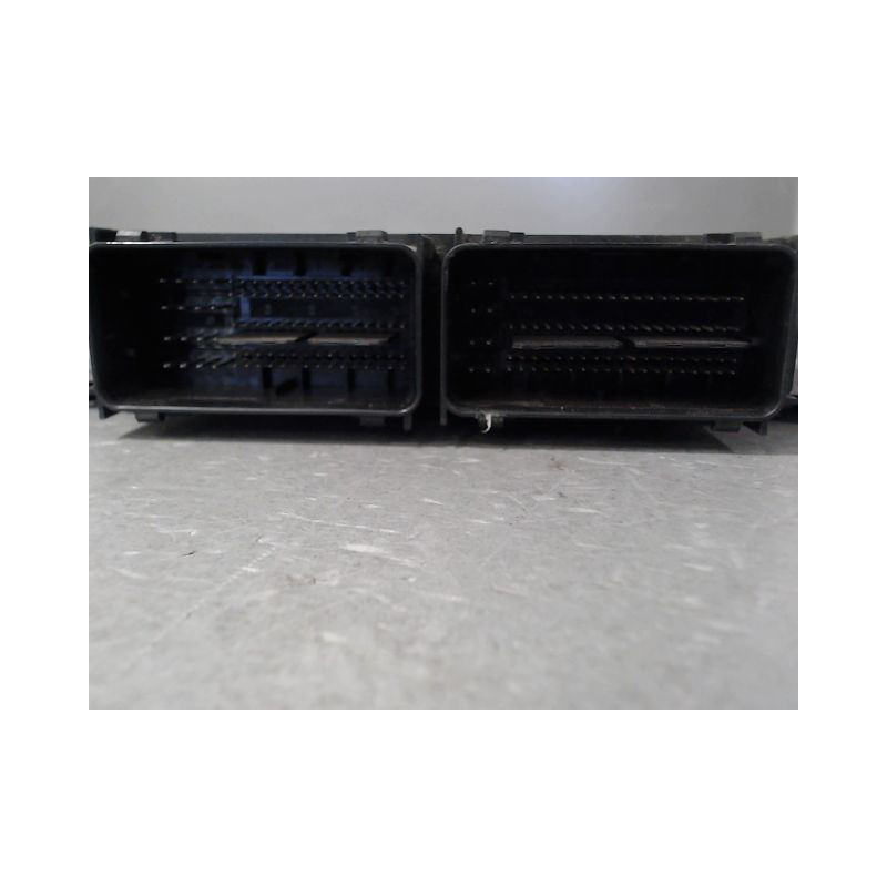 CALCULATEUR MOTEUR FORD T.COURIER
