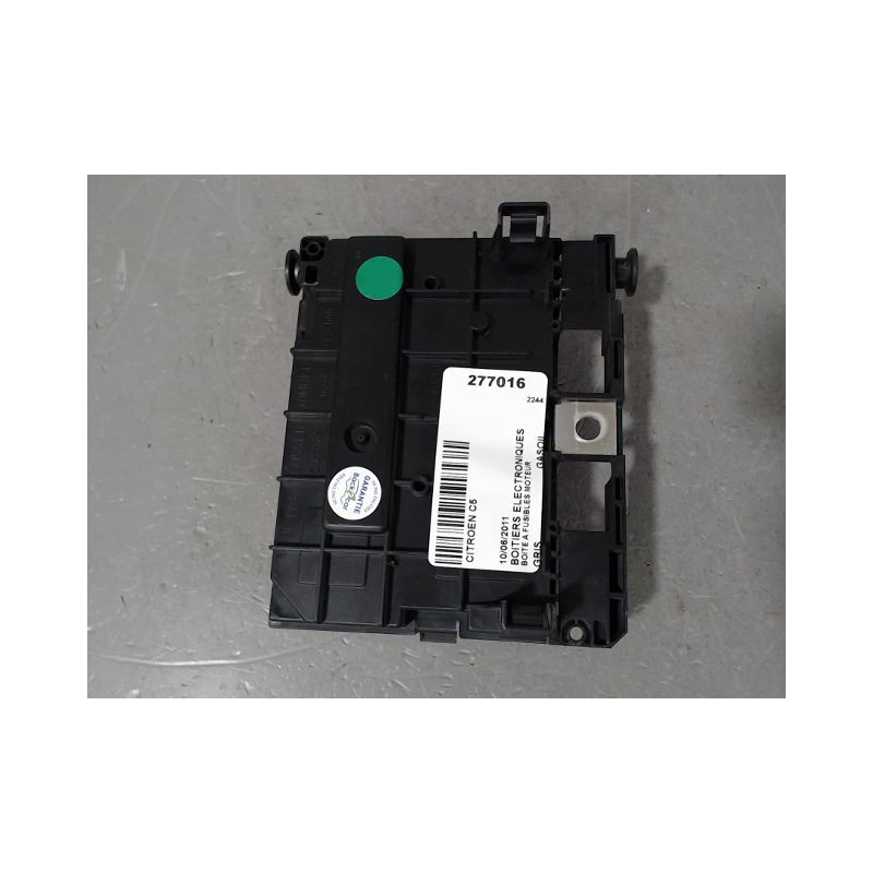 BOITE A FUSIBLES CITROEN C5