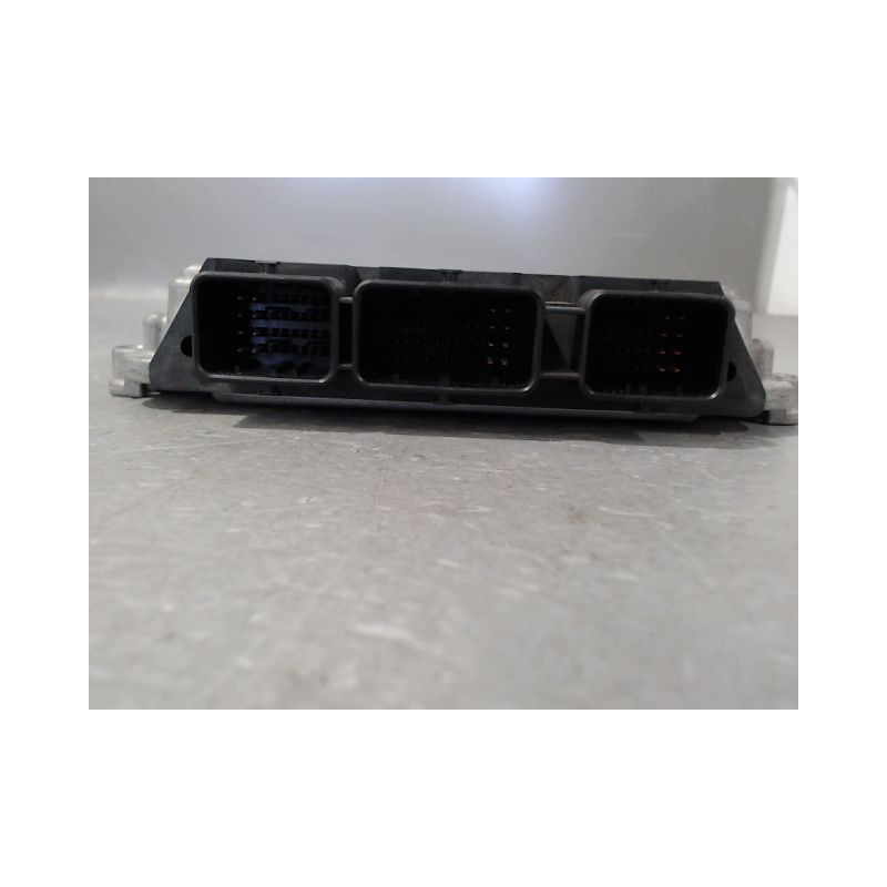 CALCULATEUR MOTEUR CITROEN C4