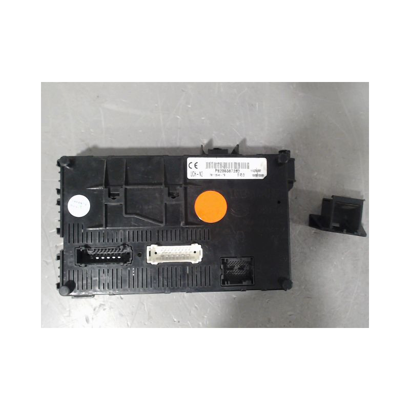 BOITIER GESTION HABITACLE RENAULT CLIO