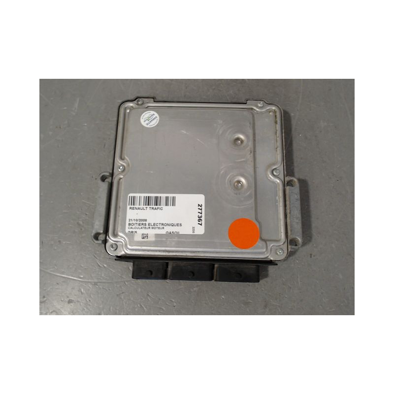CALCULATEUR MOTEUR RENAULT TRAFIC