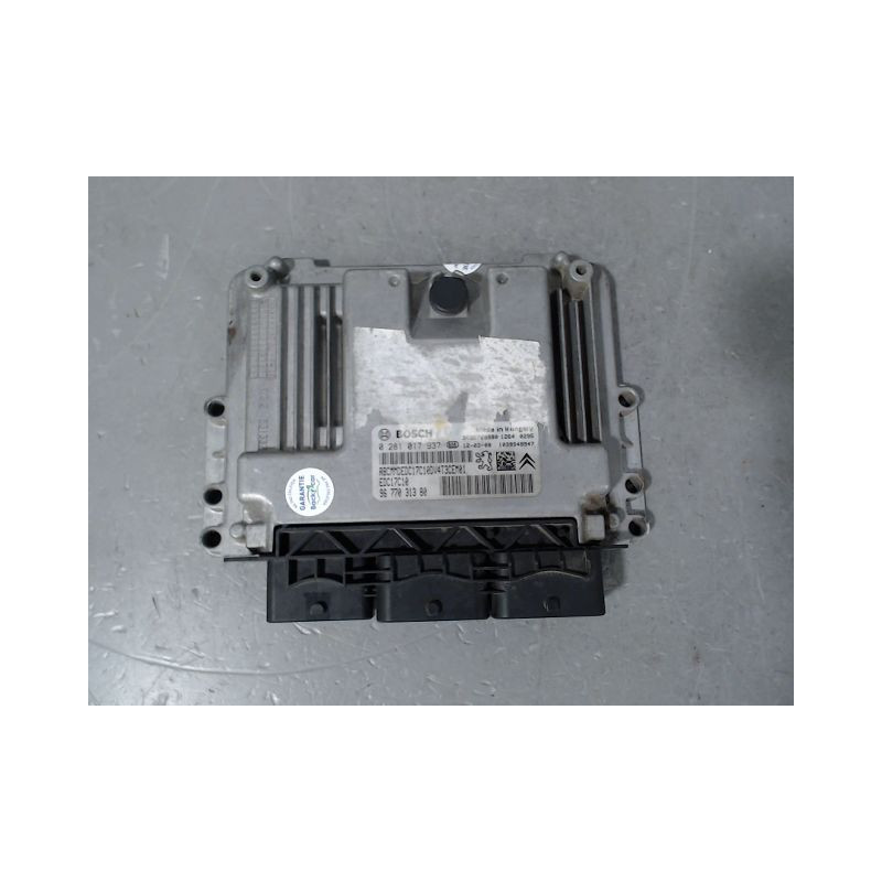 CALCULATEUR MOTEUR PEUGEOT 206