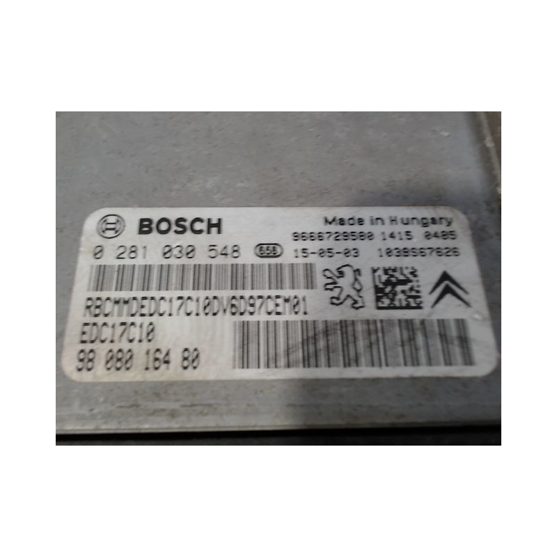 CALCULATEUR MOTEUR PEUGEOT 208