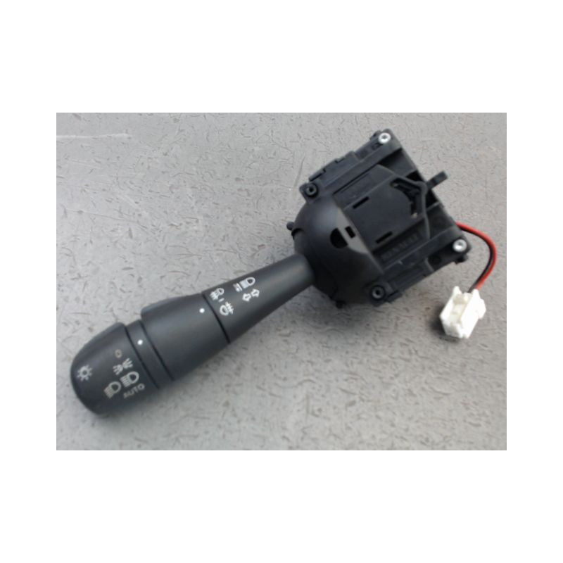 COMMANDE CLIGNOTANT RENAULT CAPTUR