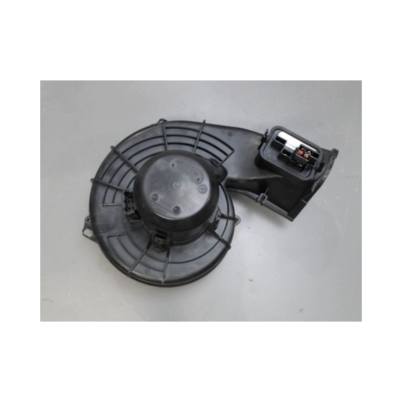 MOTEUR VENTILATEUR CHAUFFAGE OPEL MERIVA