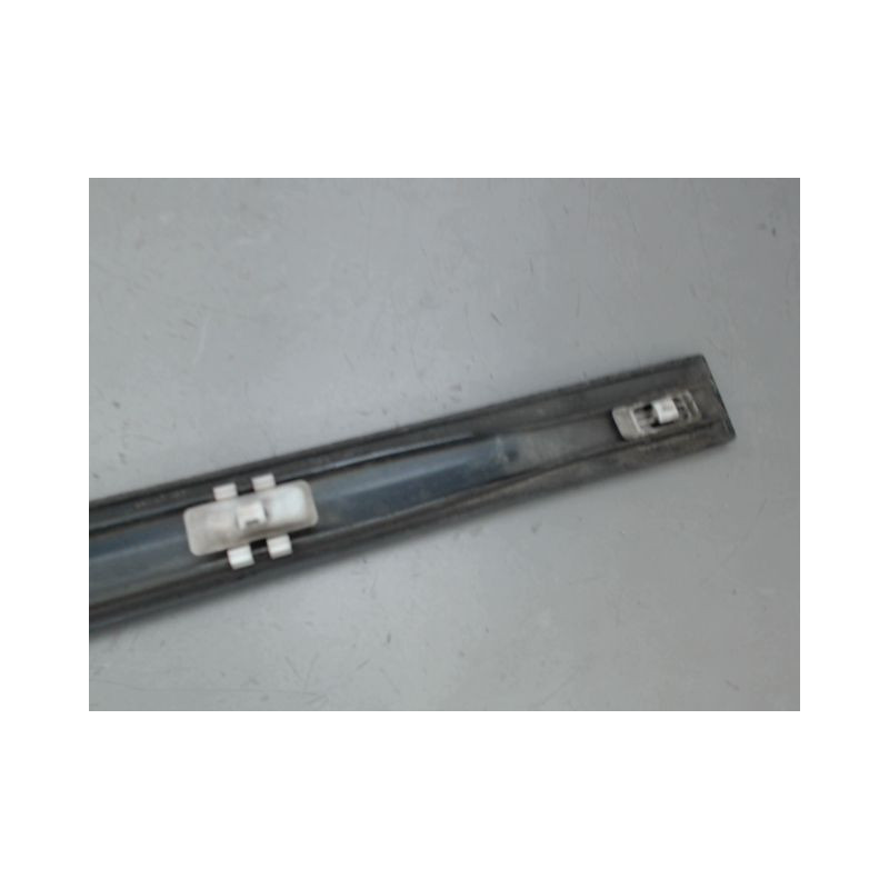 PROTECTION PORTE AVANT GAUCHE MERCEDES CLASSE C