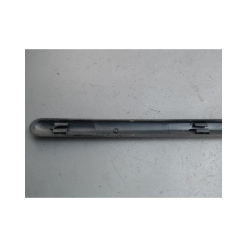 PROTECTION PORTE AVANT DROIT DACIA LOGAN