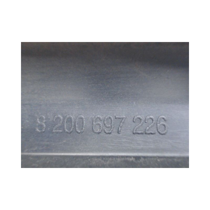 PROTECTION PORTE ARRIERE DROIT DACIA LOGAN