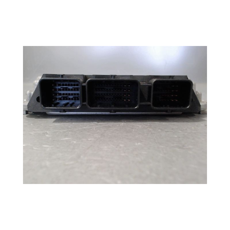 CALCULATEUR MOTEUR PEUGEOT 308