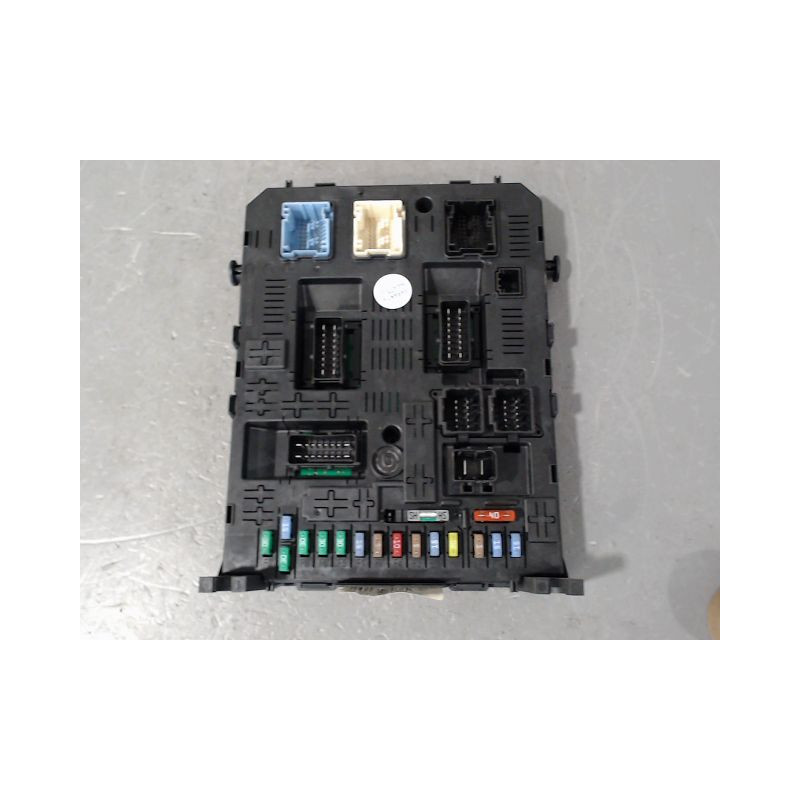BOITIER GESTION HABITACLE PEUGEOT 308