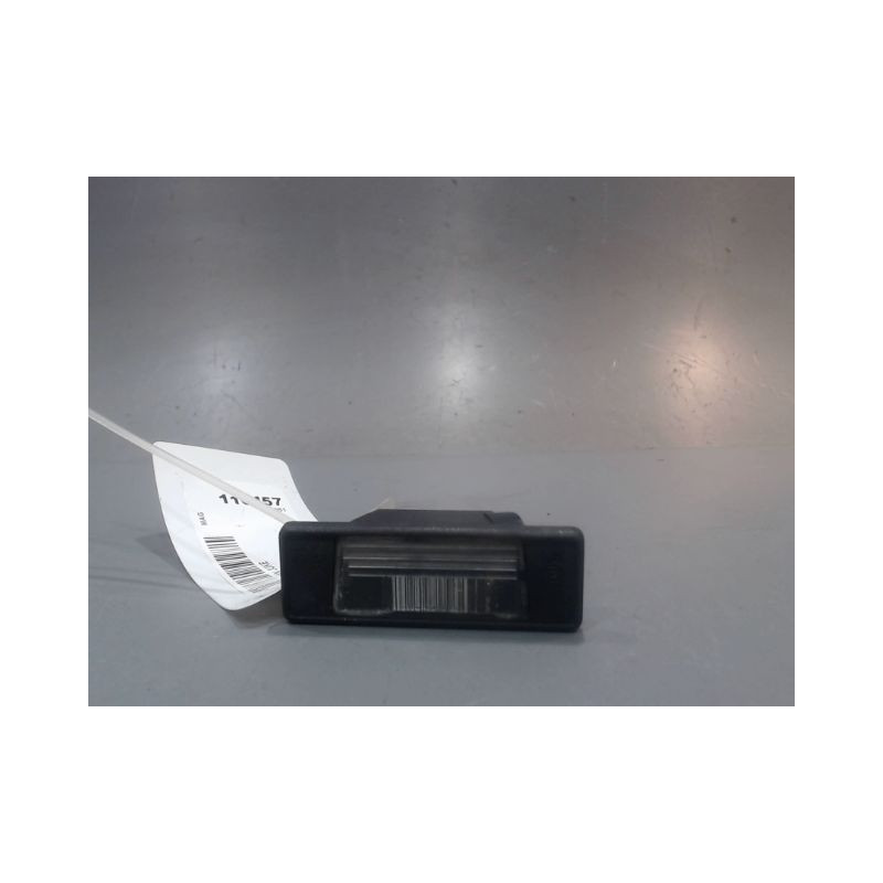 ECLAIREUR PLAQUE DE POLICE GAUCHE NISSAN JUKE