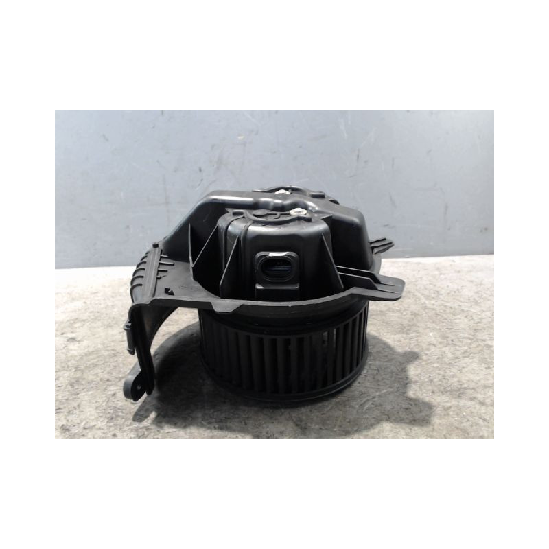 MOTEUR VENTILATEUR CHAUFFAGE RENAULT SCENIC II PH1 02-06