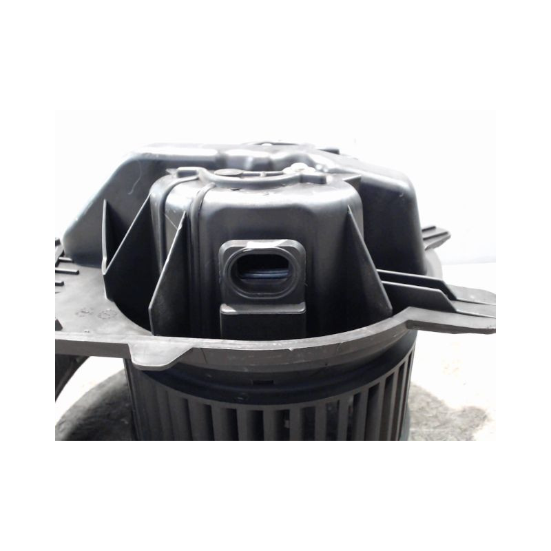 MOTEUR VENTILATEUR CHAUFFAGE RENAULT SCENIC II PH1 02-06