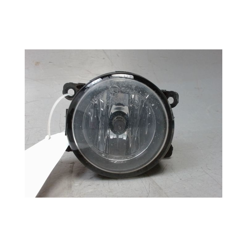 PHARE ANTIBROUILLARD AVANT GAUCHE SUZUKI SWIFT
