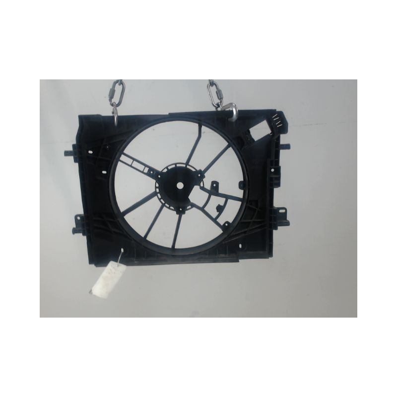 SUPPORT DE VENTILATEUR RENAULT CLIO IV 2012-