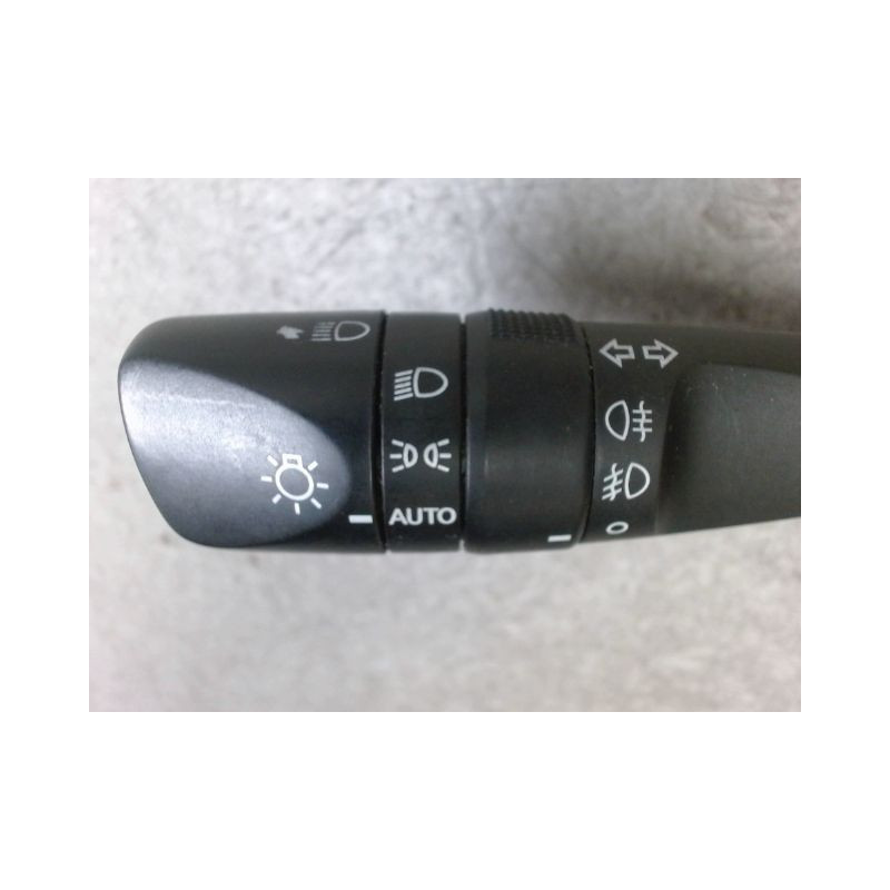 COMMANDE CLIGNOTANT TOYOTA PRIUS