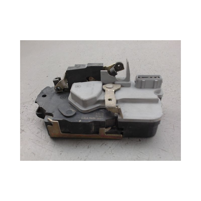 SYSTEME CONDAMNATION ARRIERE GAUCHE PEUGEOT 206