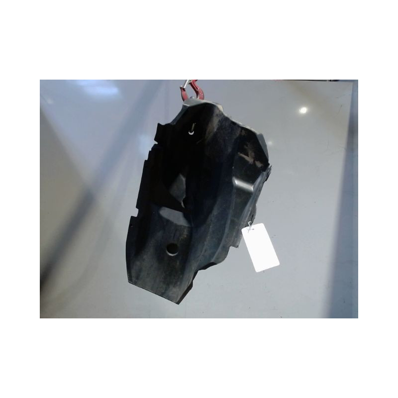 PARE-BOUE ARRIERE DROIT DACIA JOGGER