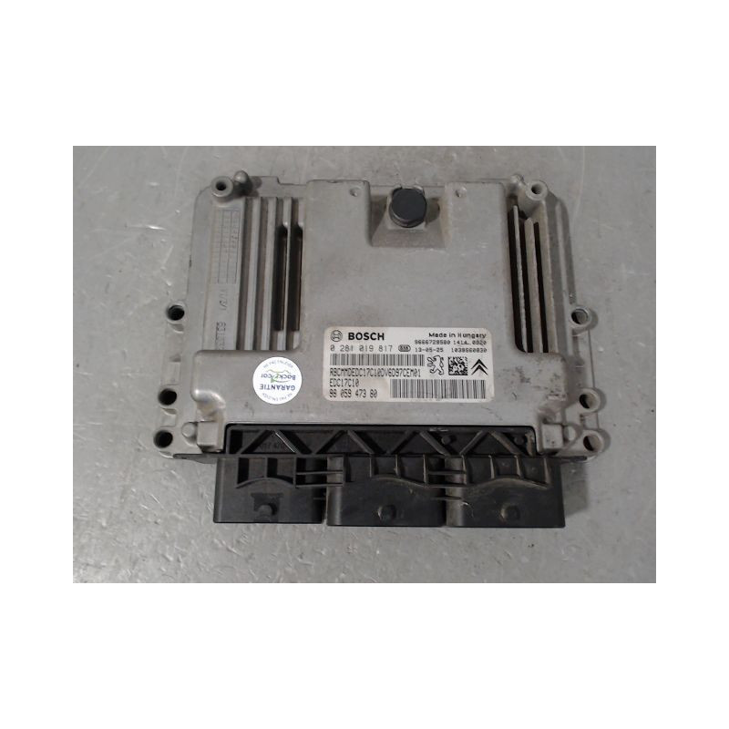 CALCULATEUR MOTEUR PEUGEOT 208