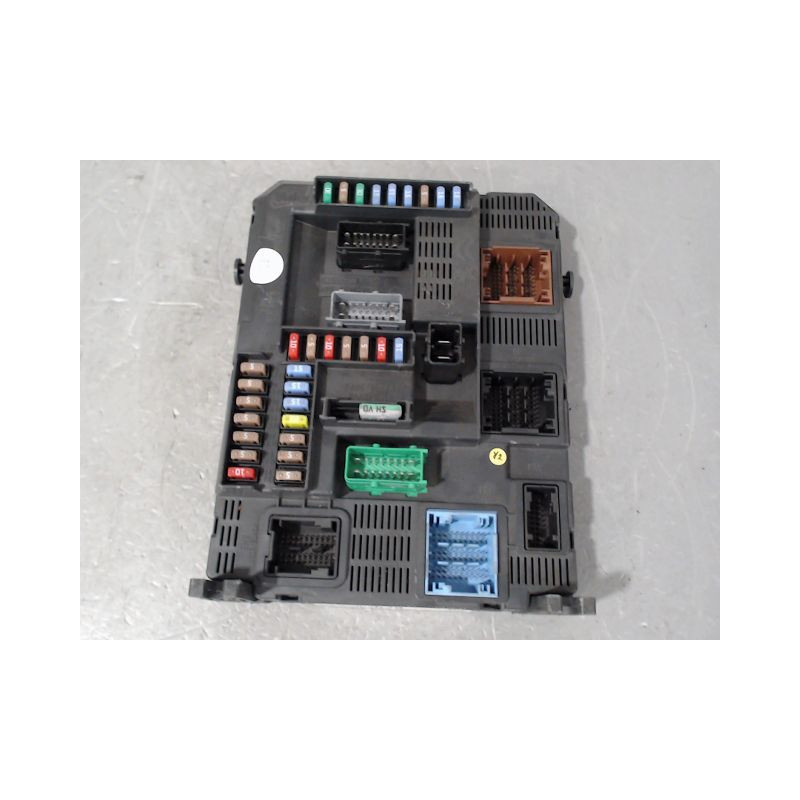 BOITIER GESTION HABITACLE PEUGEOT 308