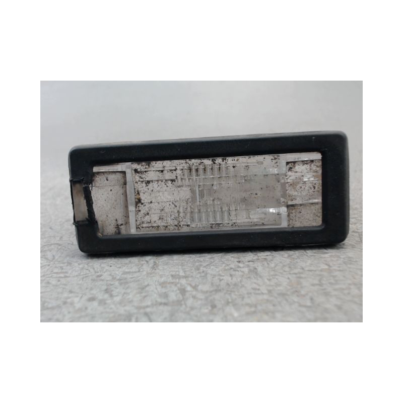 ECLAIREUR PLAQUE DE POLICE GAUCHE RENAULT LAGUNA