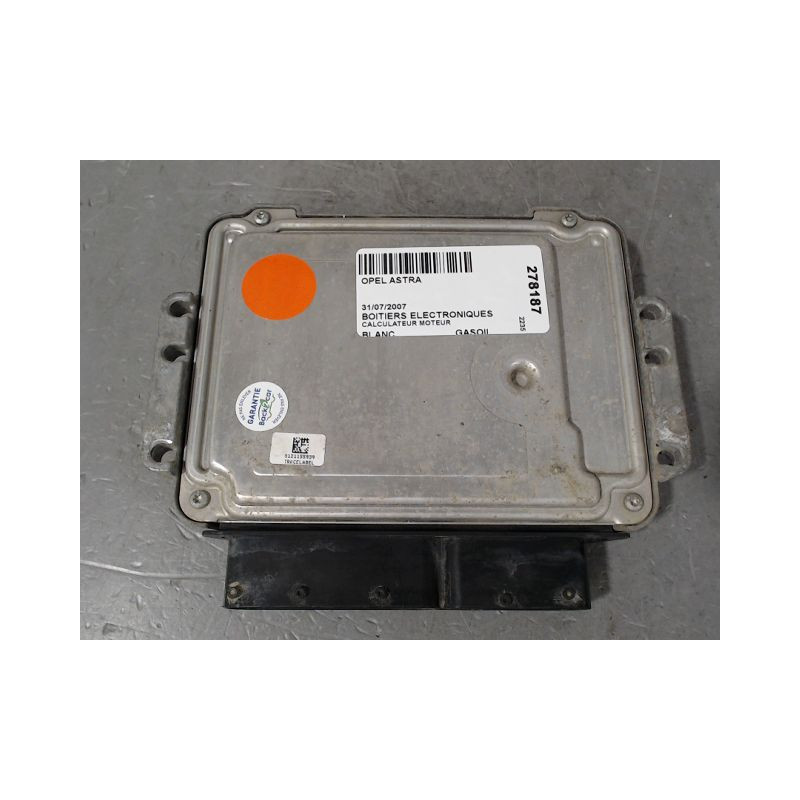 CALCULATEUR MOTEUR OPEL ASTRA