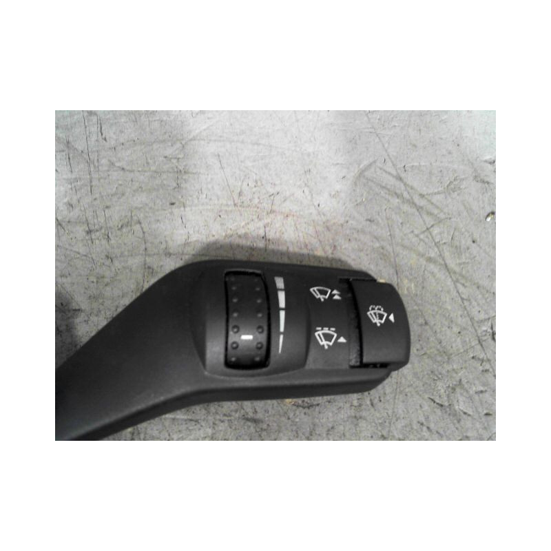 COMMANDE ESSUIE GLACE FORD FOCUS C-MAX 03-07