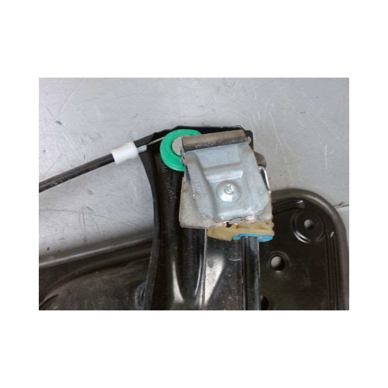 MECANISME+MOTEUR LEVE-GLACE AVANT GAUCHE VOLKSWAGEN PASSAT 2005-